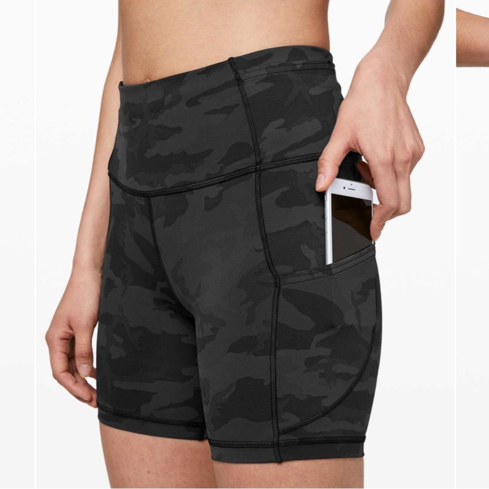 LULULEMON‎ | Fast And Free Short 6" in Incognito Camo Multi Grey, Size 2